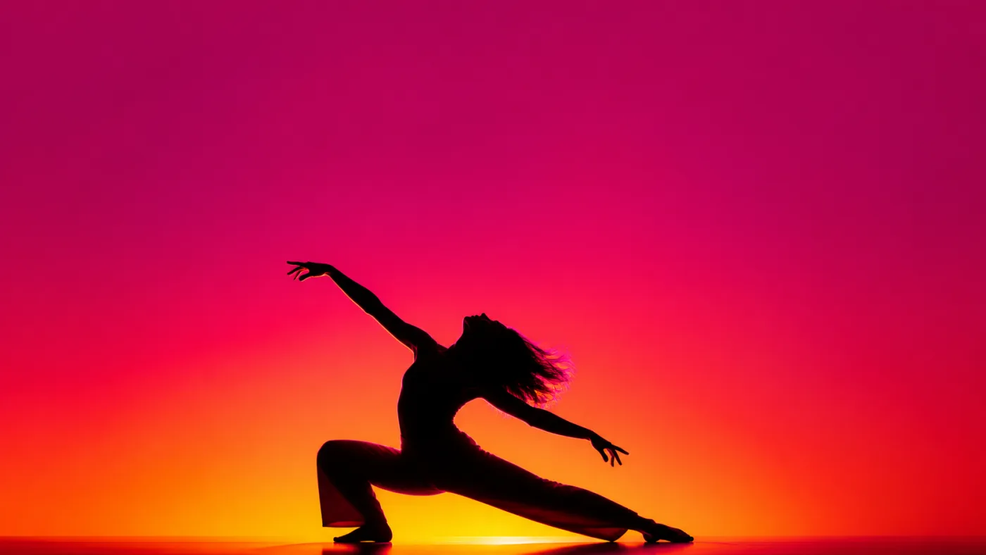 Plakat-Keyart mit der Silhouette einer tanzenden Person vor einem Verlauf von Magenta nach Gelb, die gesamte obere Bildhälfte bleibt frei.